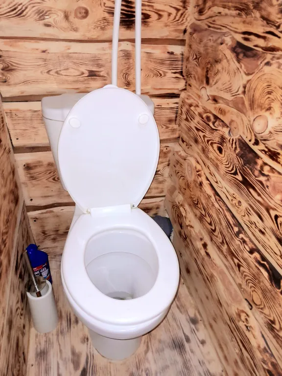 Дом на реке шале Венеция с чаном и вместительной банькой