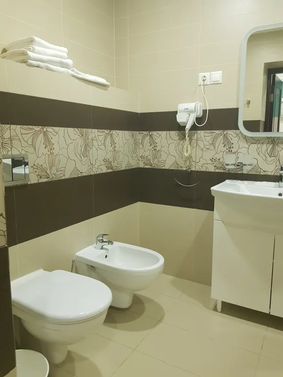 Квартира в Парк - отеле ПОРТО МАРЕ.
Фемели 2-х комнатная с кухней А324