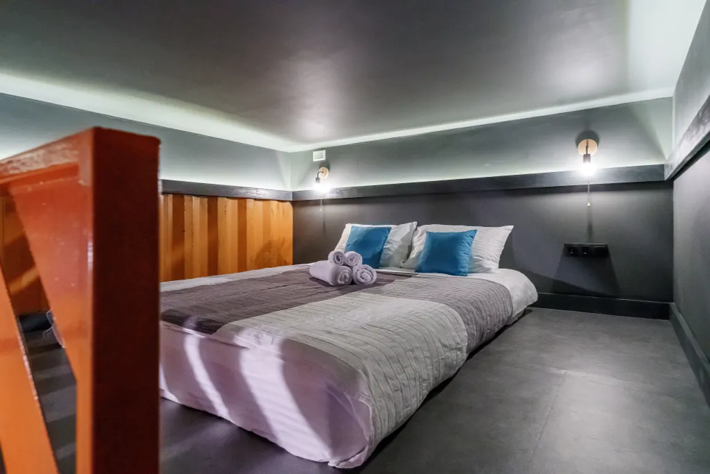 Квартира Квартира Garage loft — Санкт-Петербург