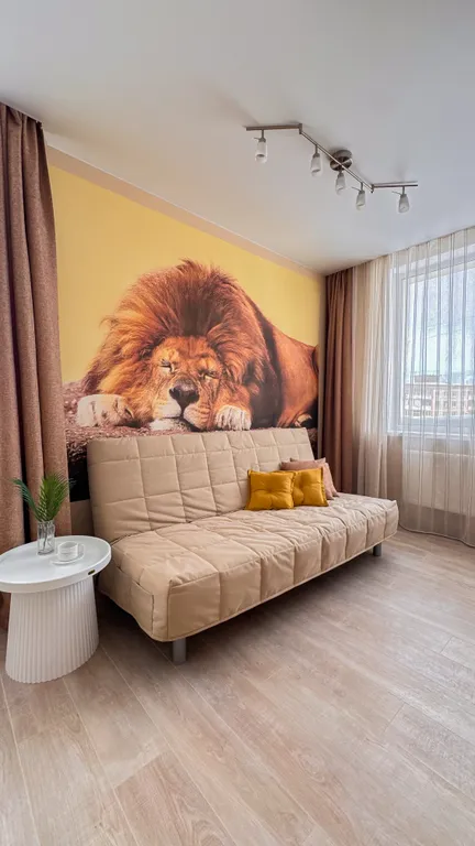 Большая квартира рядом с Планетой