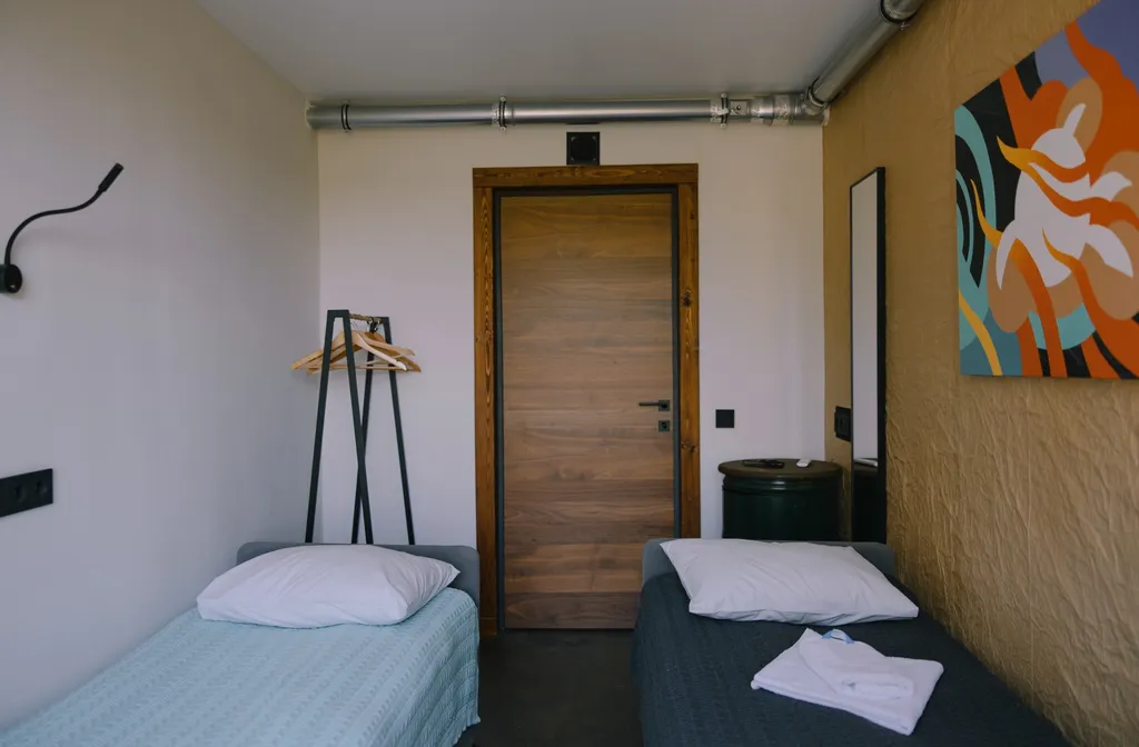 Дом из металлических морских контейнеров