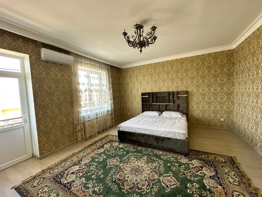 Уютный дом на берегу моря