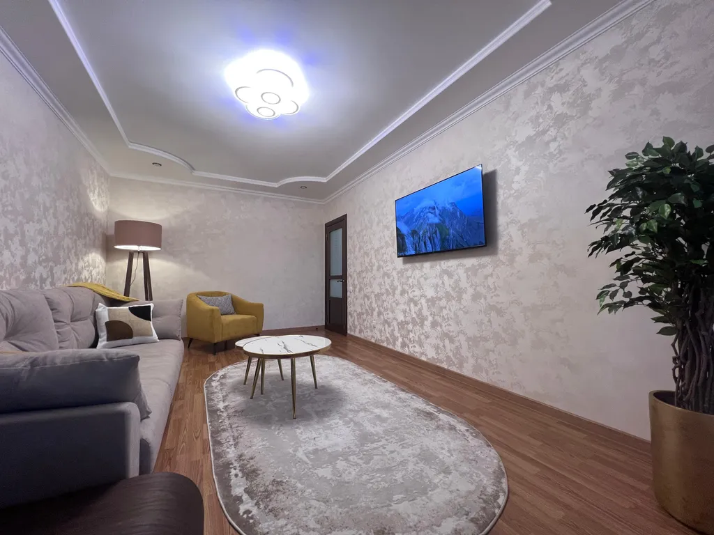 Стильная двухкомнатная квартира с видом на Машук