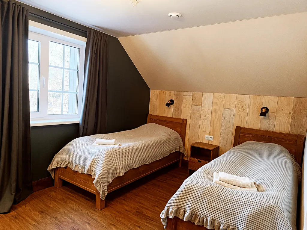 6-комнатный Дом