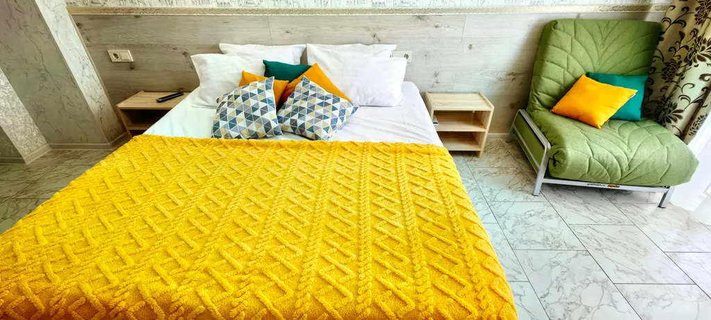 Квартира Квартира 2комн. Апарт автоном. Отоплен, кухня, стирка, балконы, изолированные спальни — Судак