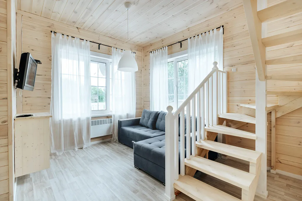 Малая Усадьба на холме