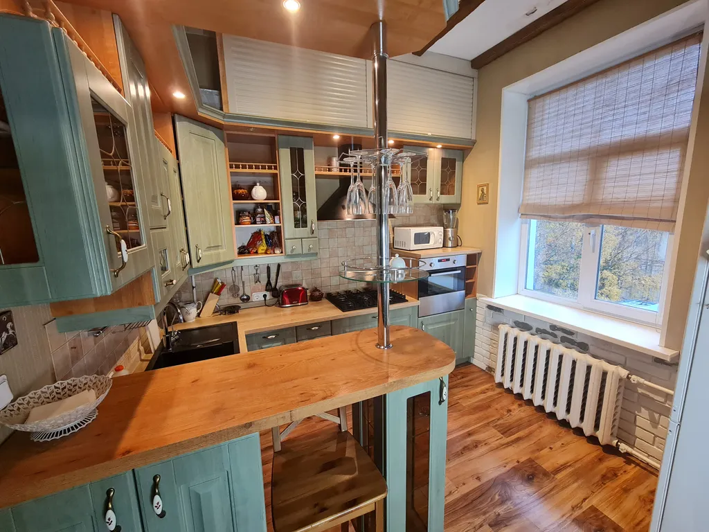 Квартира Квартира Атмосферная трёшка с видом на Екатерининский парк. — Пушкин