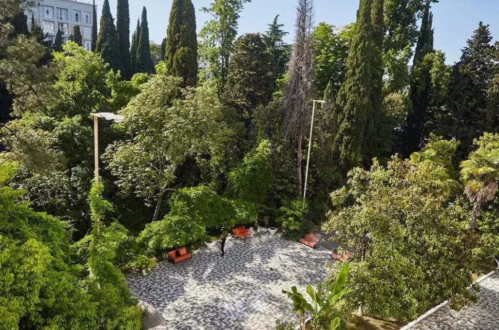 Очень теплый апартамент с открытым балконом, кухней, парковкой