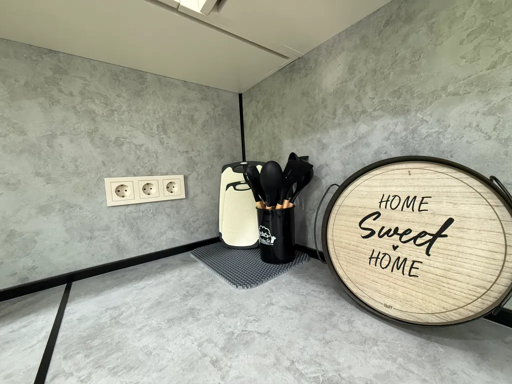 Новая евротрешка толтый мыс 5-7 мин до моря