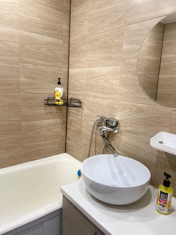 Двухкомнатная возле Зима-Лето