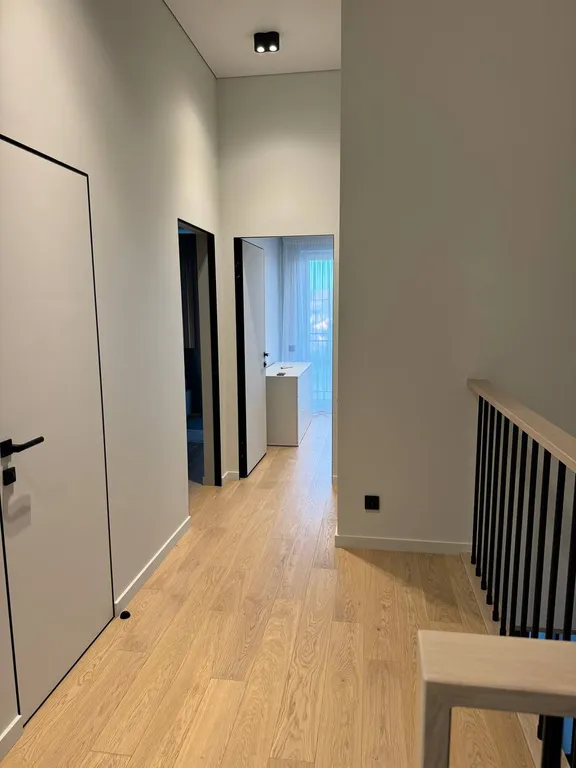 4-комнатный Дом