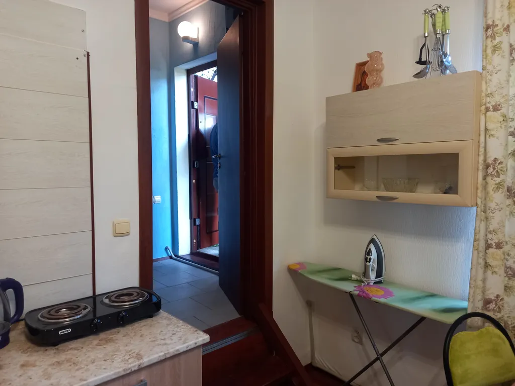 Студия под ключ в частном доме