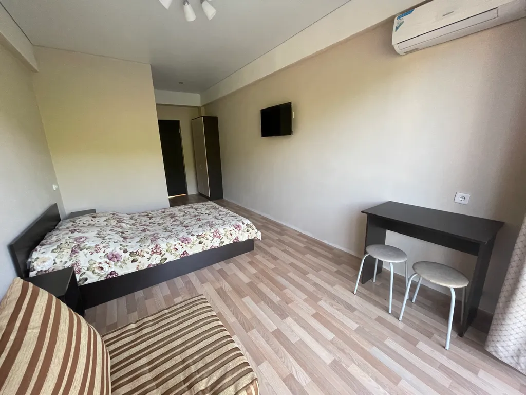 Просторный номер с уютным балконом