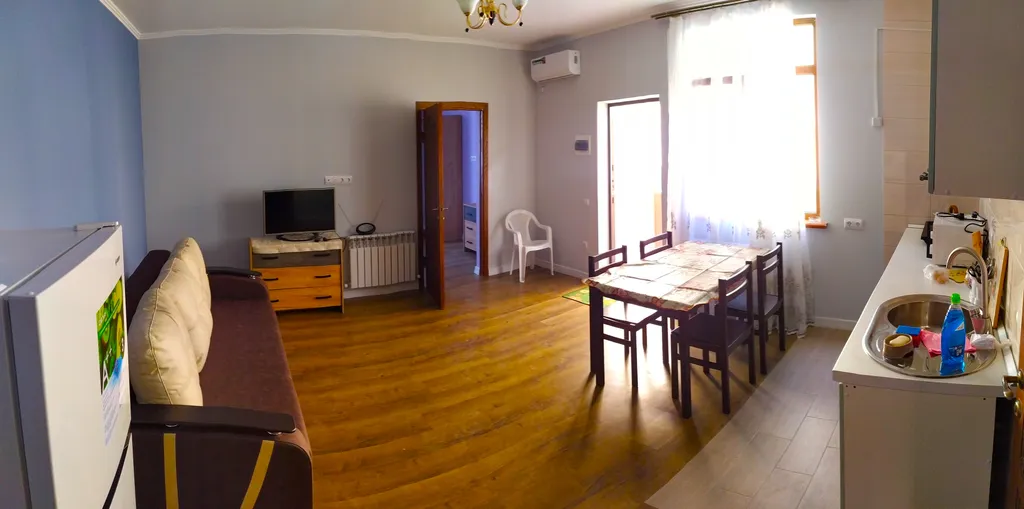 Уютная квартира с отдельным входом в частном доме