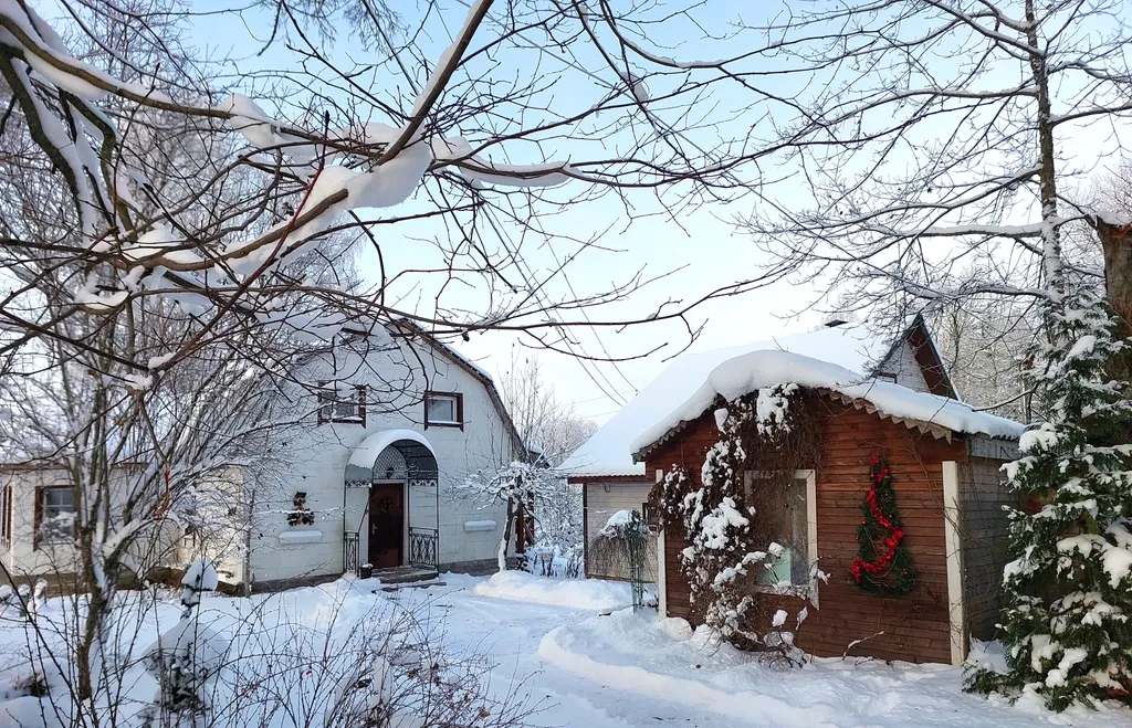 Коттедж 5-комнатный Дом — Луга