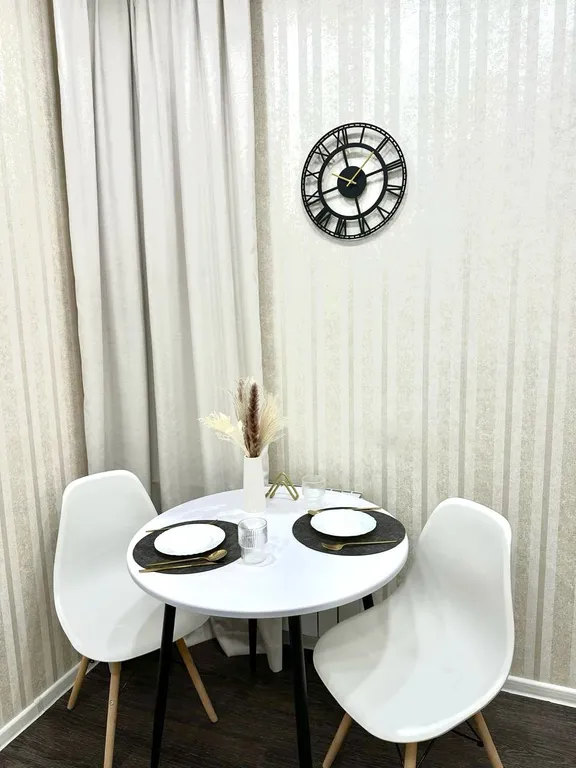 Апартамент Black в престижном районе города