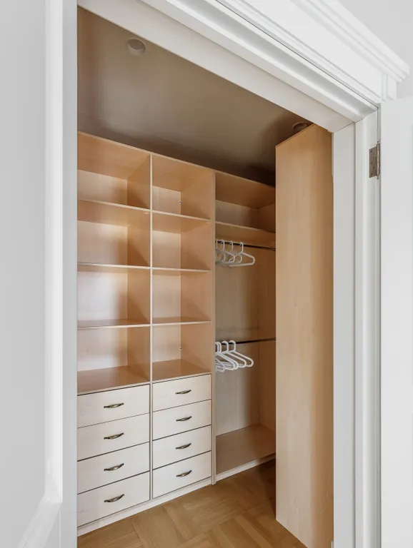 Квартира Квартира Мансарда Hermitage напротив Дворцовой площади с видом на Эрмитаж — Санкт-Петербург