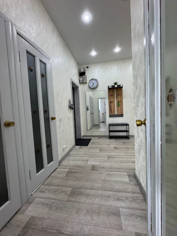 Уютная двухкомнатная квартира на Мира 3