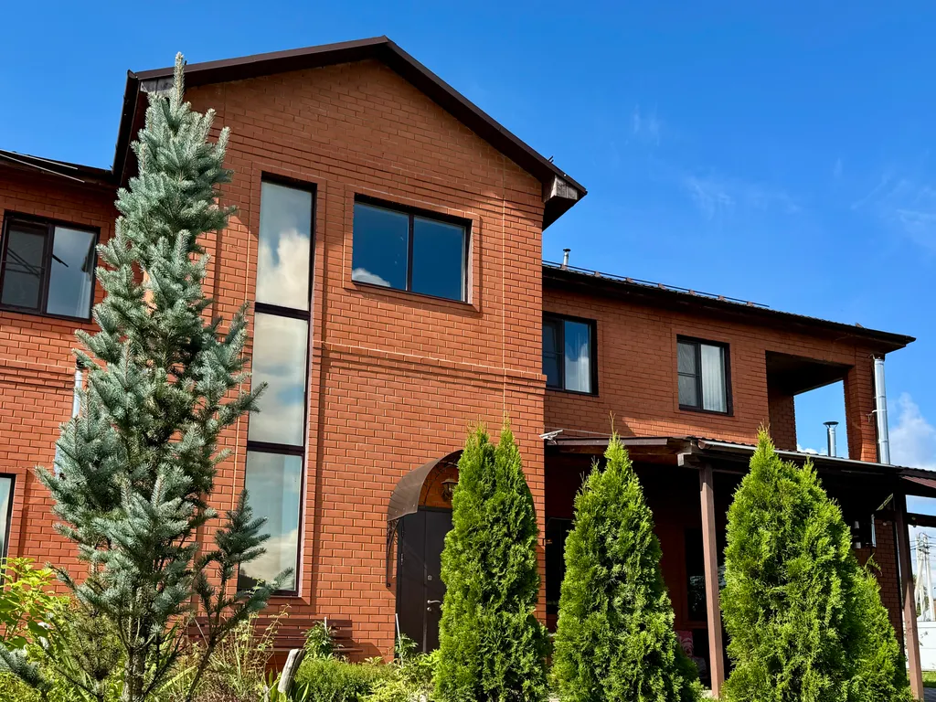 Коттедж Уютный дом с большой территорией — аренда посуточно в Бережки