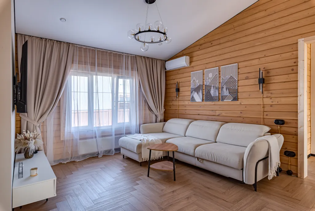 Просторный дом недалеко от озера