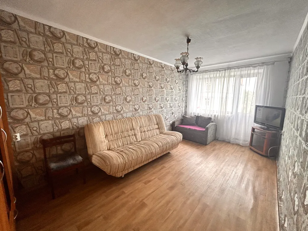 1-комнатная квартира возле городского озёра — аренда посуточно в Черняховск