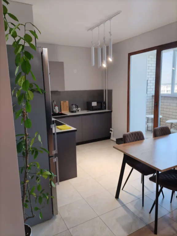 Двухкомнатная квартира с новым ремонтом