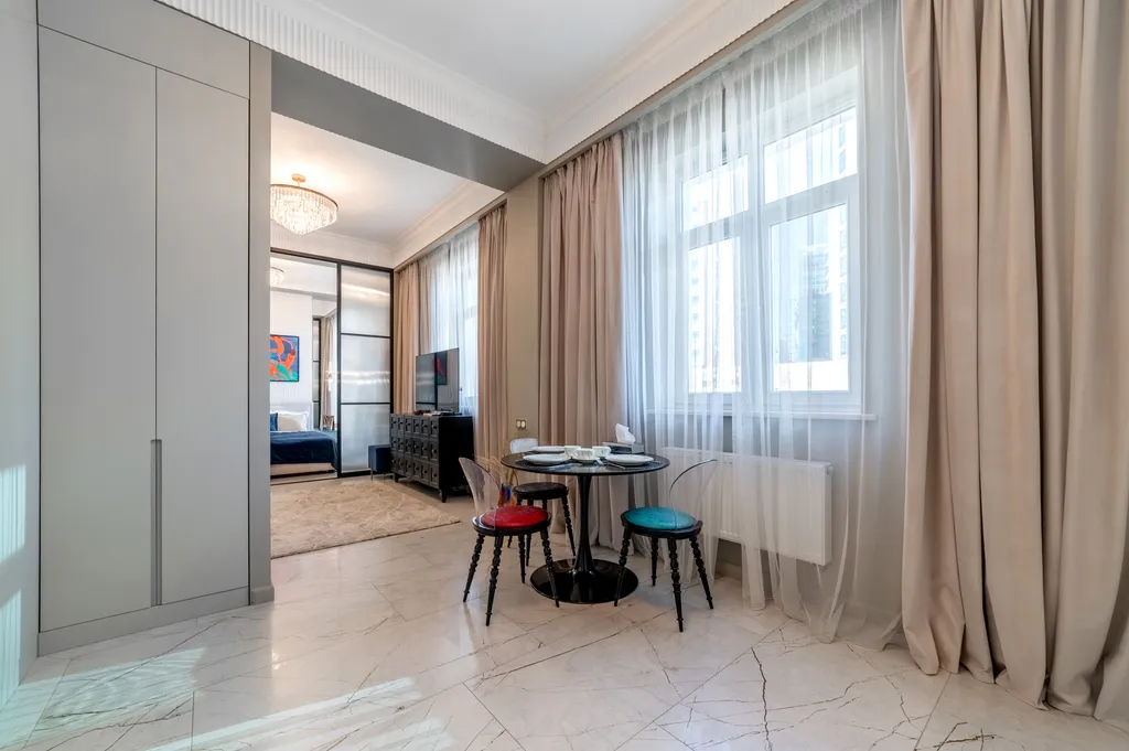 Квартира Квартира Дизайнерский апартамент Matisse Apart в 100 метрах от моря — Сочи