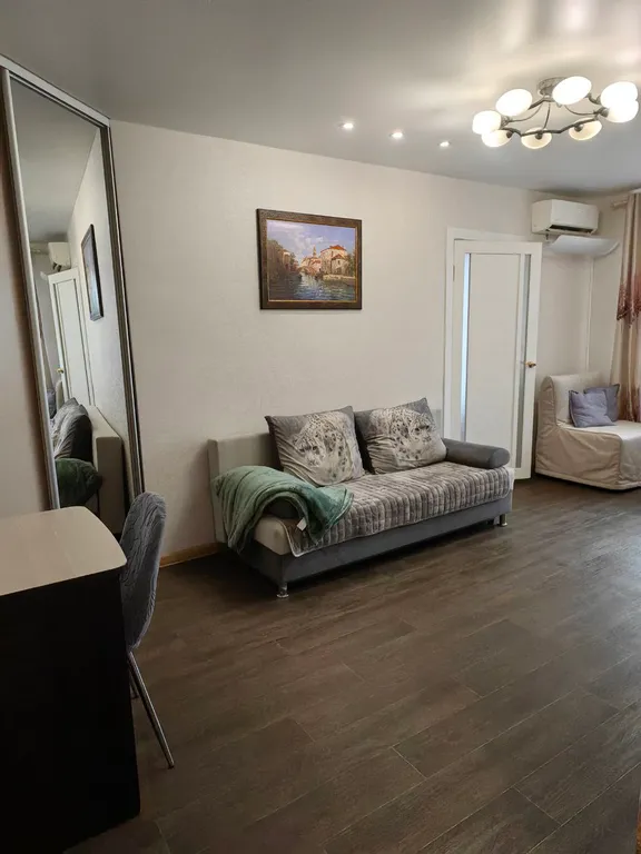 Квартира в центре с видом на море