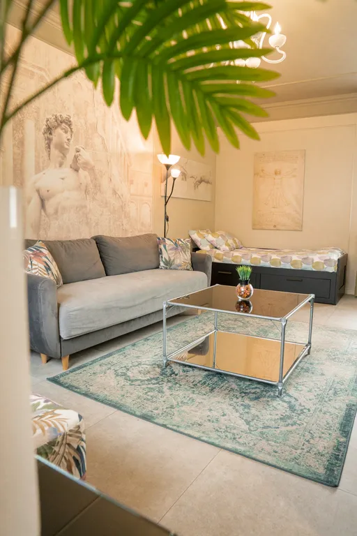 Квартира Квартира Уникальная студия со spa-комплексом и бассейном — Екатеринбург