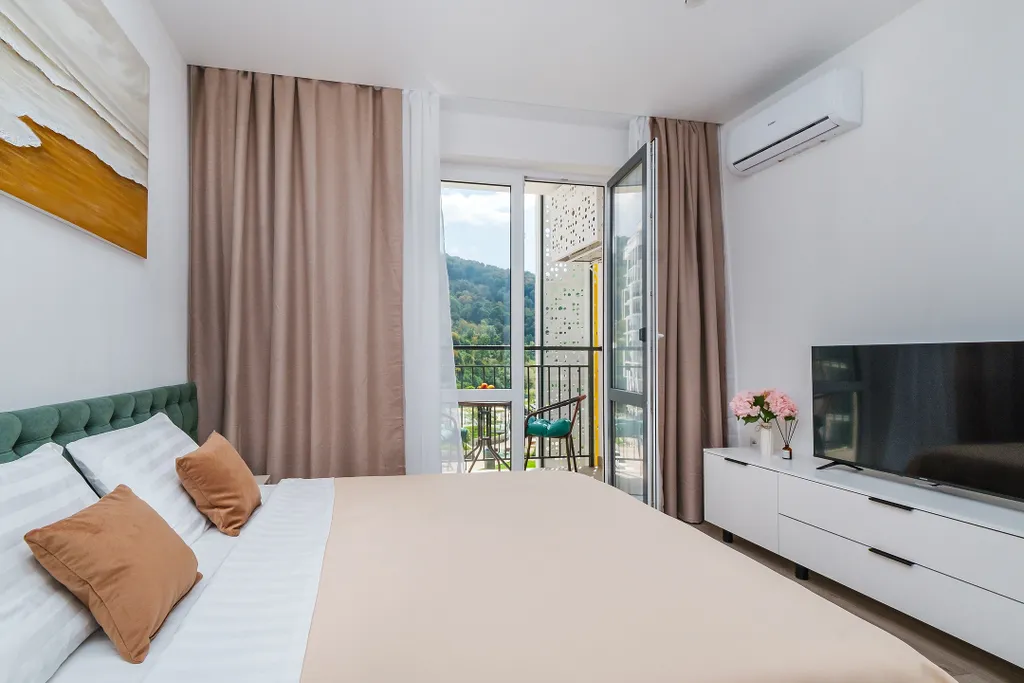 Светлая студия для семьи или компании, до моря 25 минут, парковка