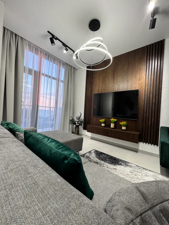 Шикарная квартира в Зеленоградске с боковым видом на море