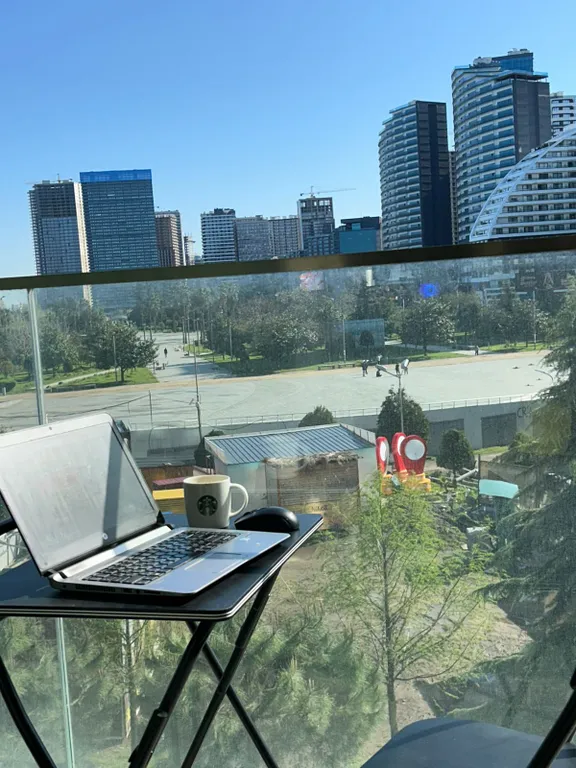 Апартаменты на самом берегу моря в жк Batumi View