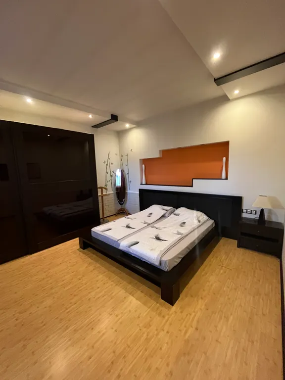 Апартамент с видом на горы