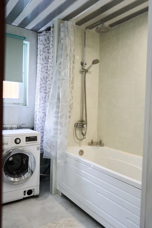 Дом У канатки