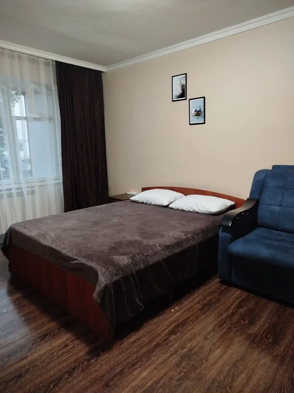 В самом центре района Горный