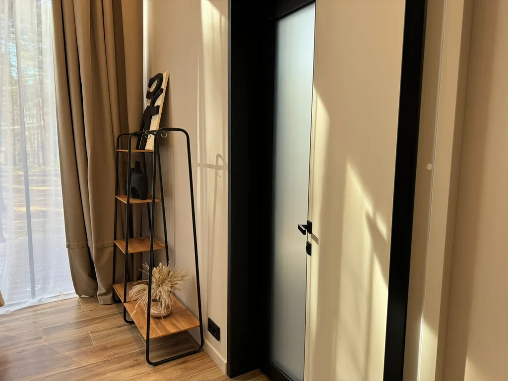 Загородный парк ШишкинЪ. Большой панорамный коттедж с видом на озеро