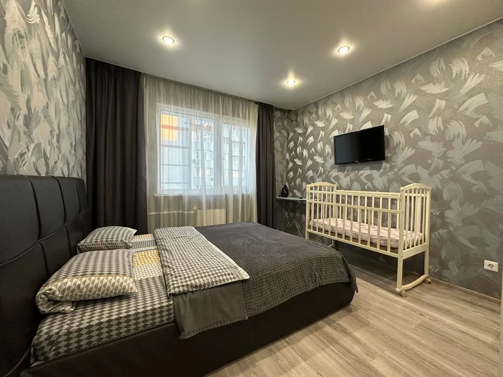 Квартира Двухкомнатная квартирка ЛайкХоум на Салмышской 61 рядом с аквапарком — аренда посуточно в Оренбург