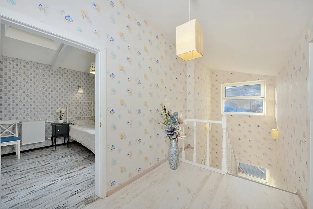 5-комнатный Дом