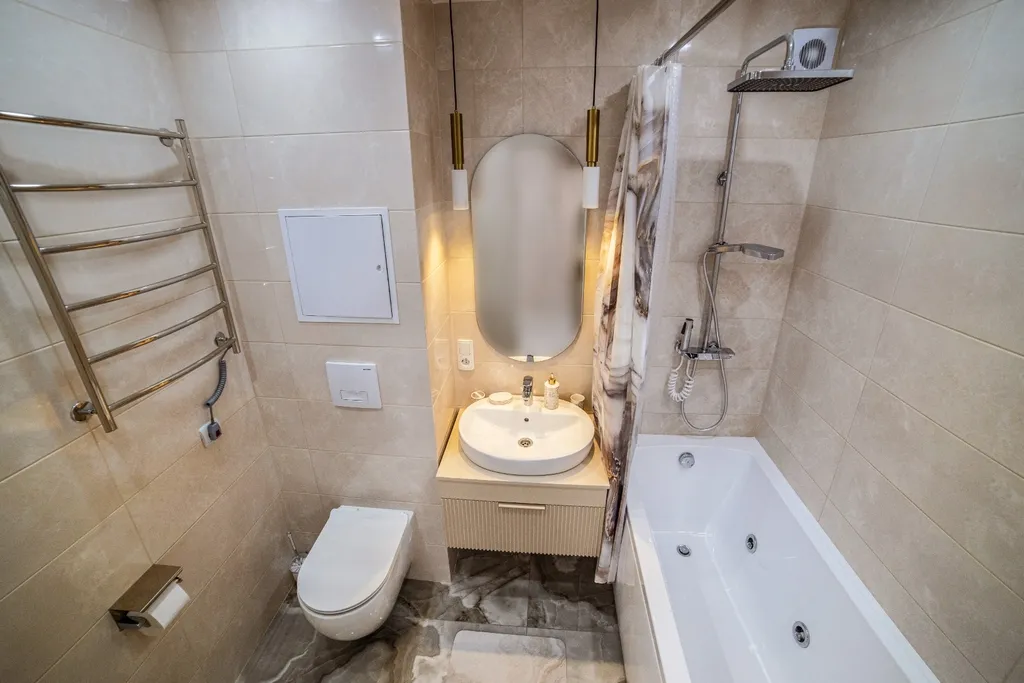 Новая 2-комнатная квартира с джакузи и сауной