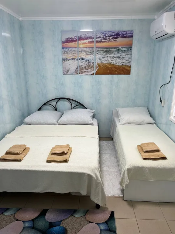 Семейный, шестиместный номер.