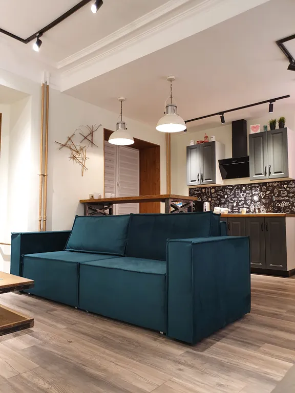 Квартира с дизайнерским ремонтом в центре