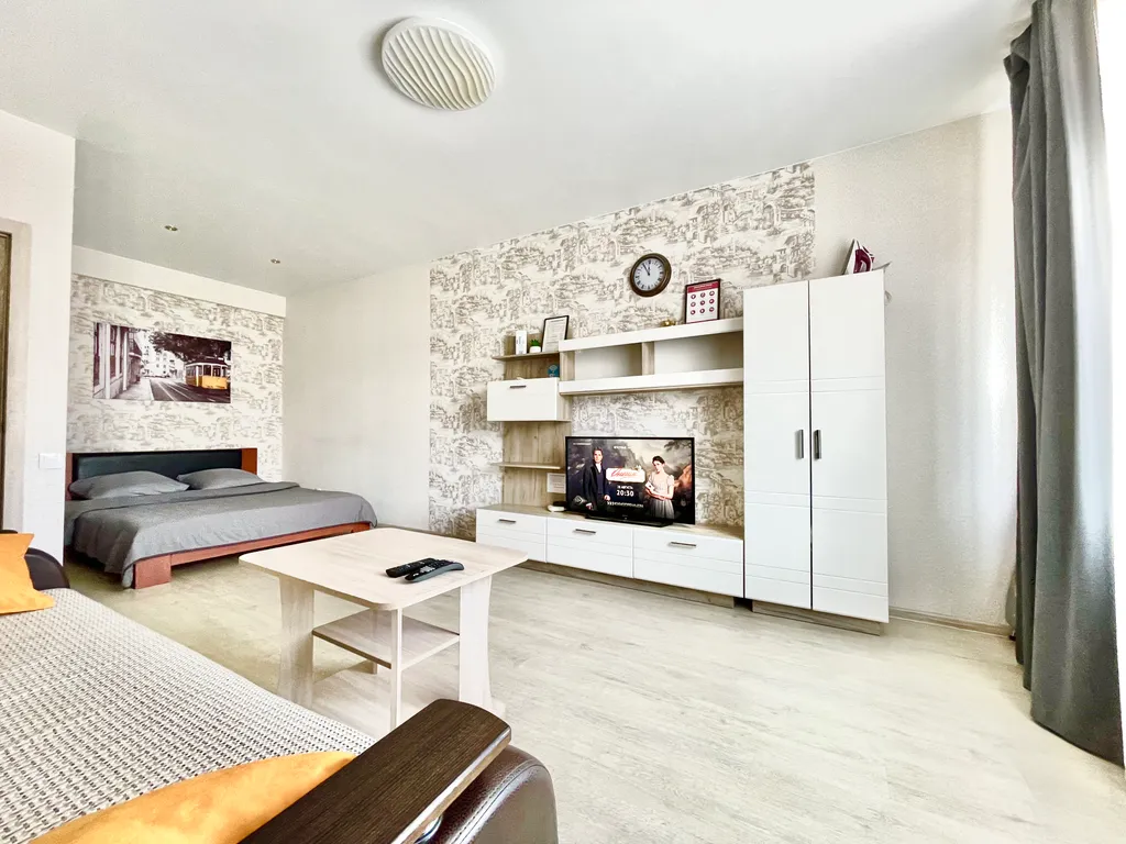 Большая однокомнатная квартира в доме с закрытой территорией — аренда посуточно в Иваново