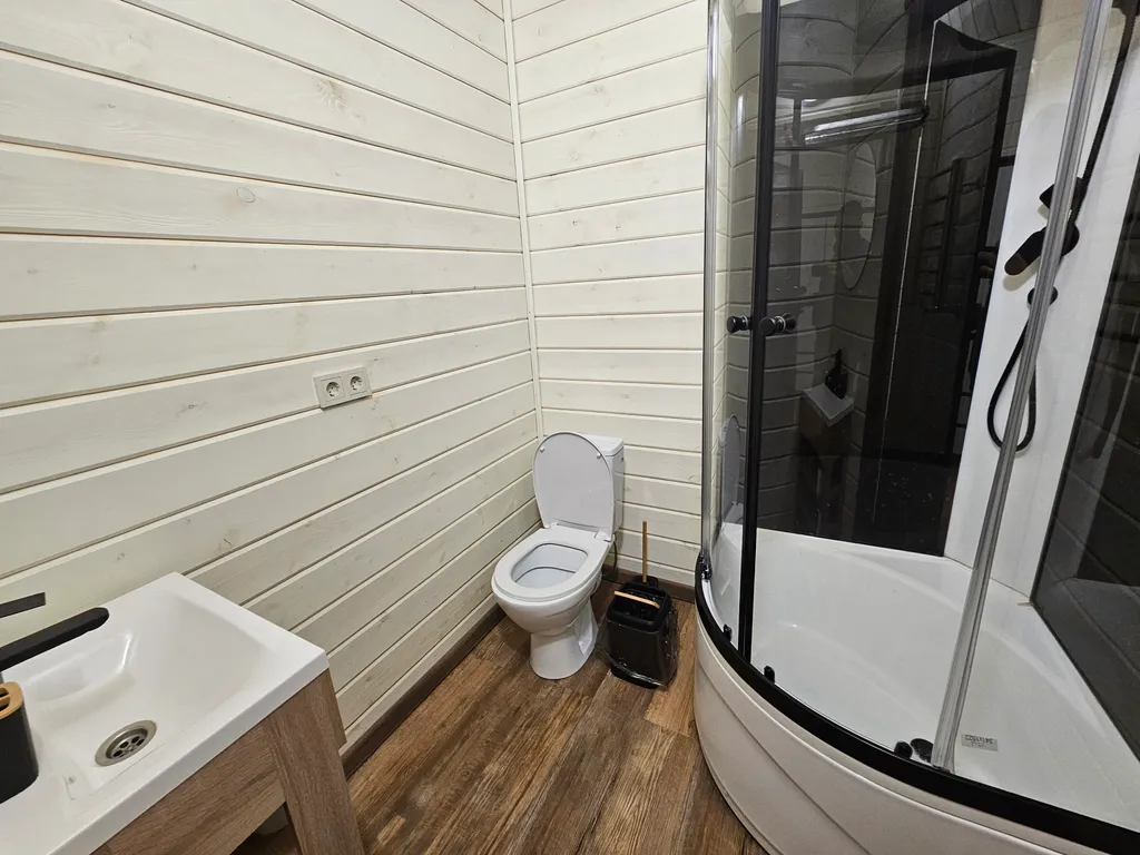 Дом с баней и камином для большой компании