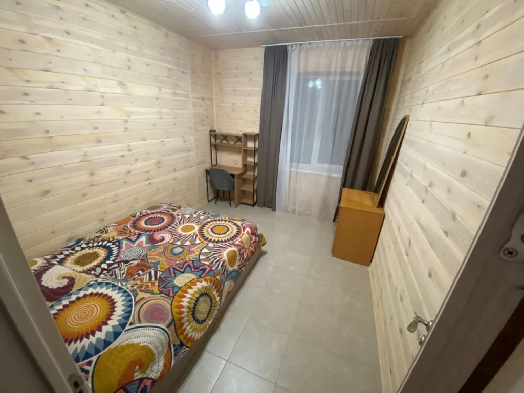 4-комнатный Дом