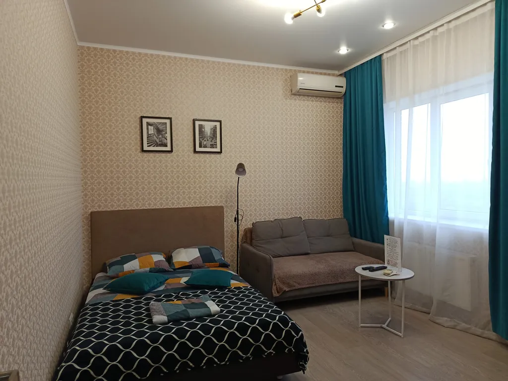 Уютная квартира в центре — аренда посуточно в Батайск