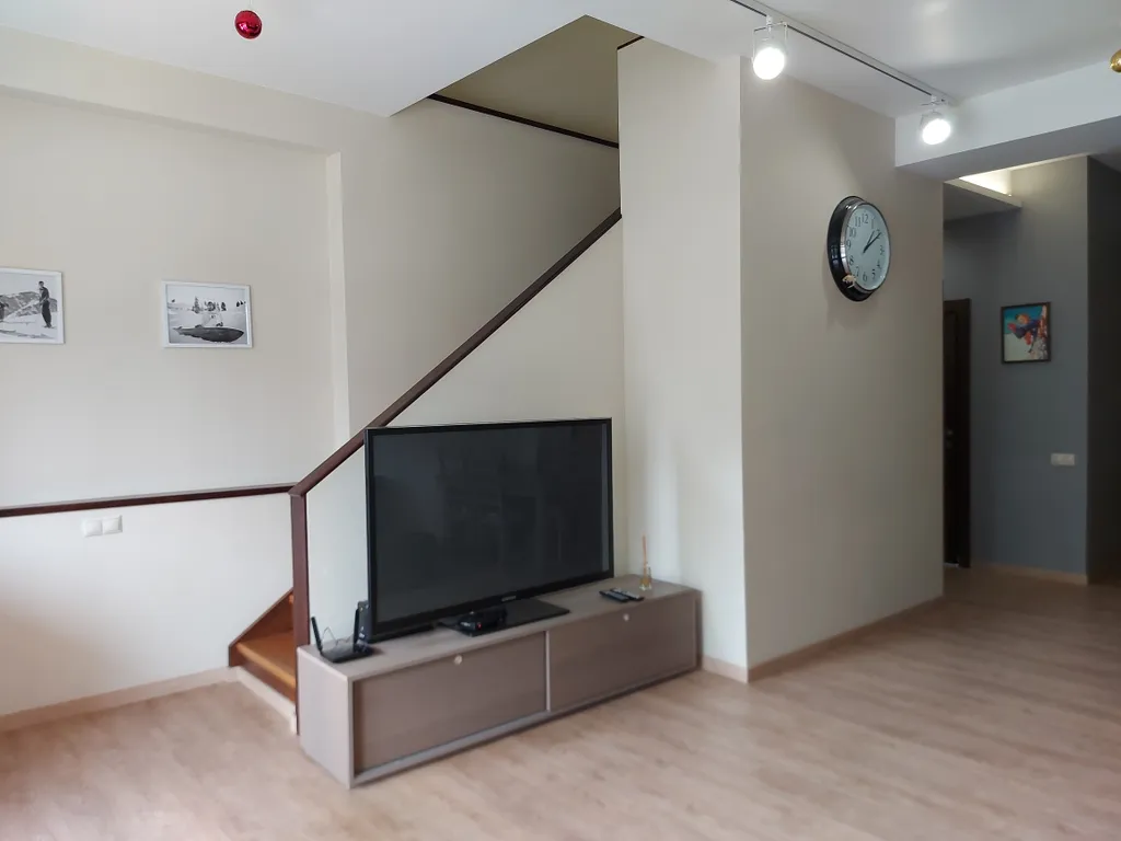 Двухуровневая квартира с великолепным видом в Красной Поляне — аренда посуточно в Эсто-Садок