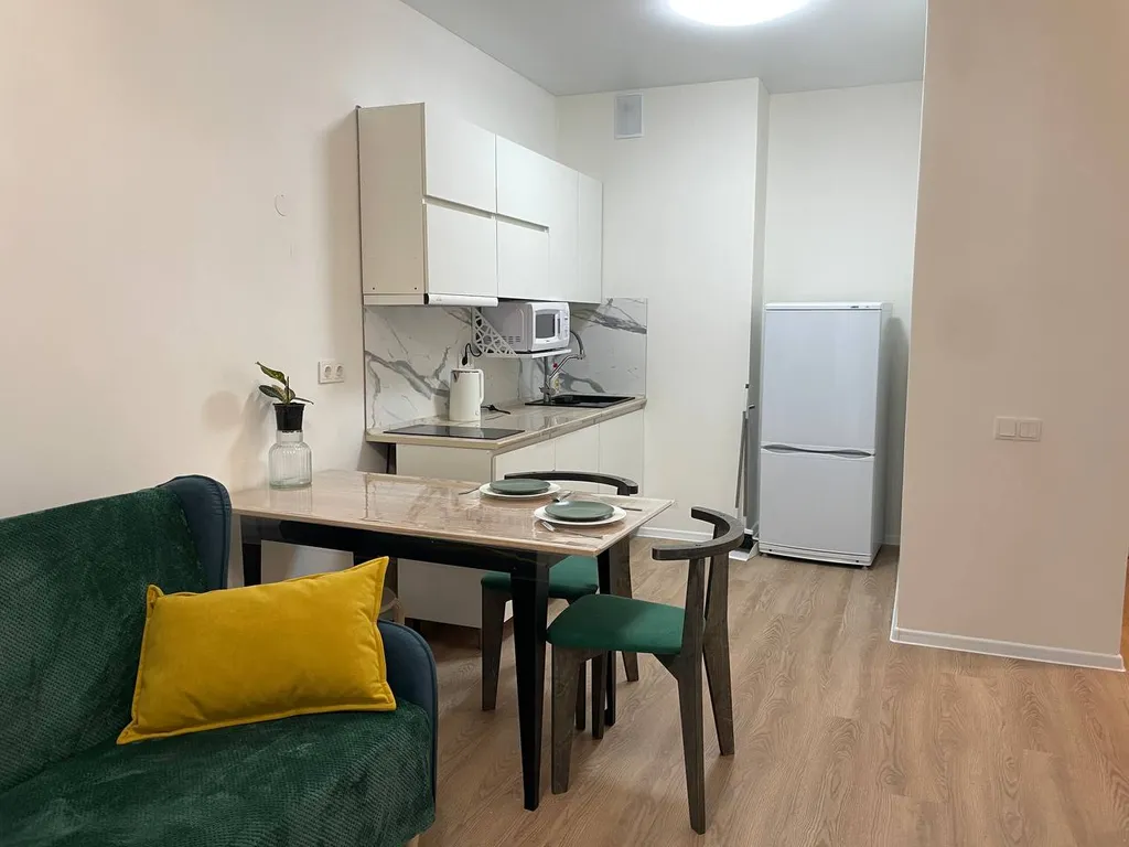 Новая уютная евродвушка с балконом возле аэропорта Домодедово