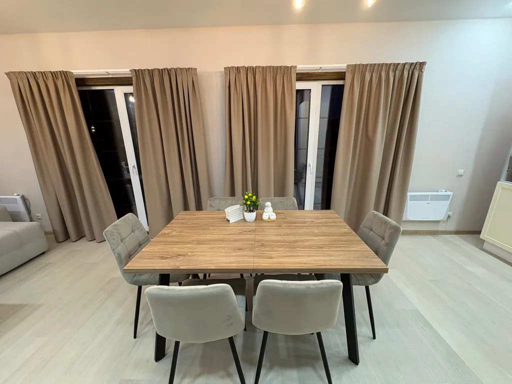 4-комнатный Дом