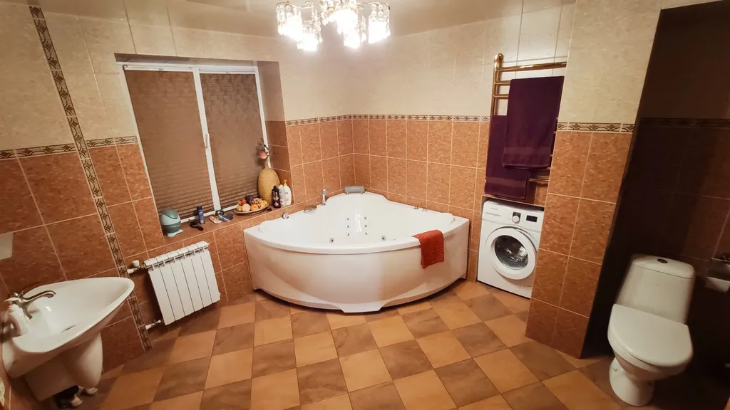 Квартира с джакузи и ИФК-сауной