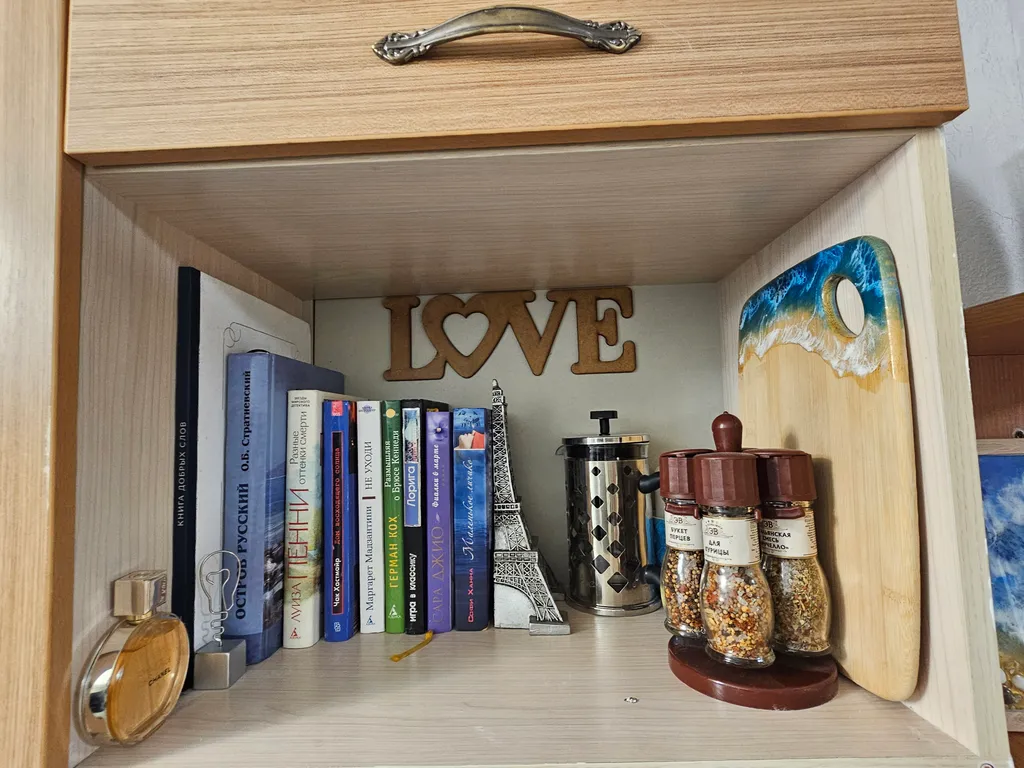 Студия почти в центре, рядом с Золотым мостом, Китайским консульством, фуникулером